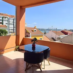 Relax In For 4 People With Terrace And Parking Appartement