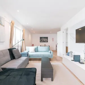  Apartment Duplex Near Belem