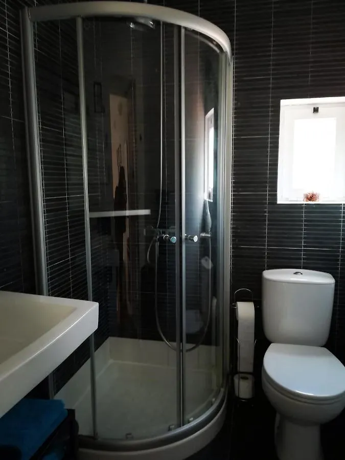 Lovely Apartment Near Belem Лиссабон