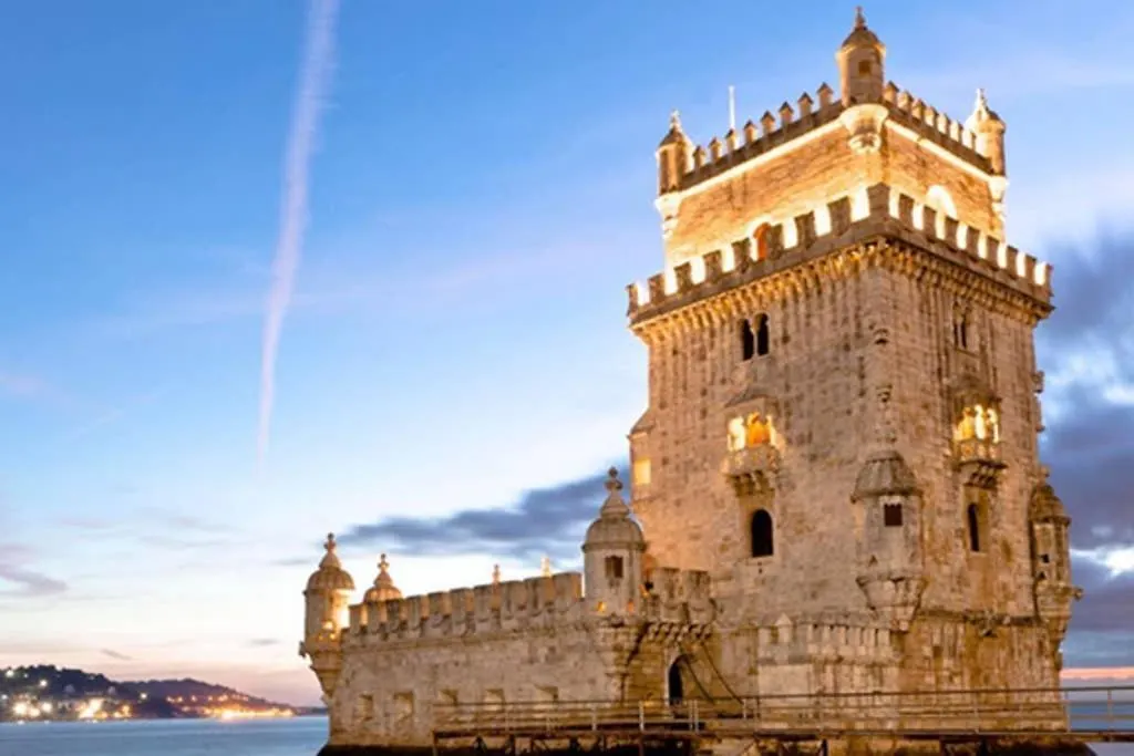 Lovely Apartment Near Belem Лиссабон